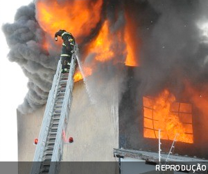 Valor de indenização por perda total deve ser o prejuízo do momento do sinistro